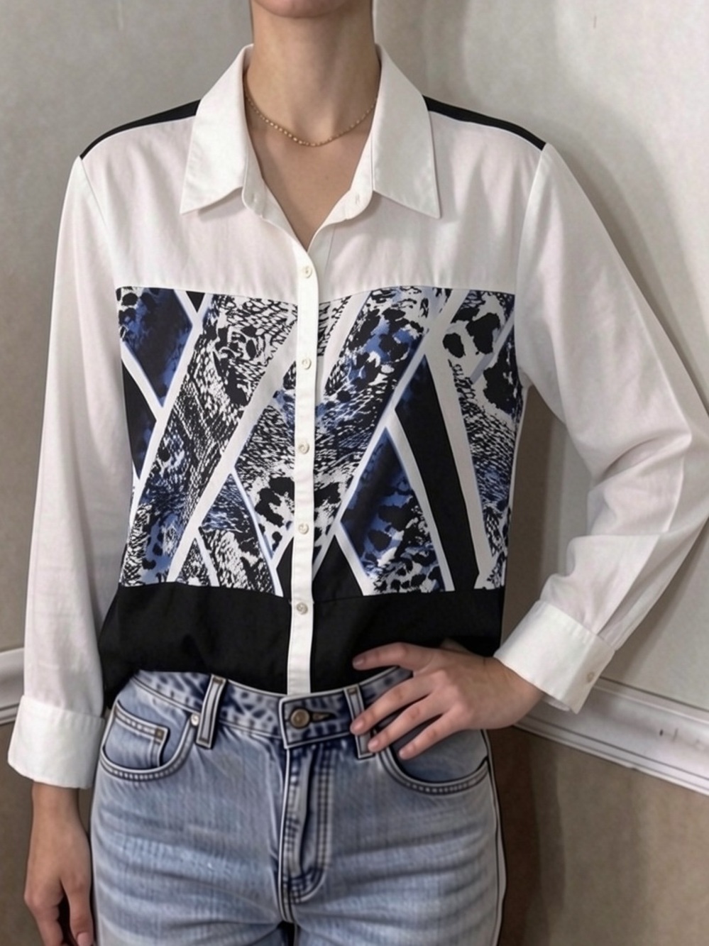 ❤️ 5 for $20! NY Collection White Button-Down Shirt with Blue & Black Geo Panel